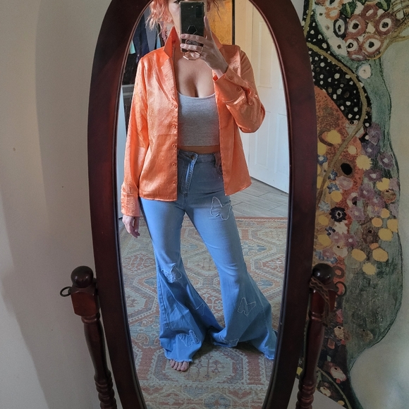 salmon, silky button up shirt - Picture 3 of 3